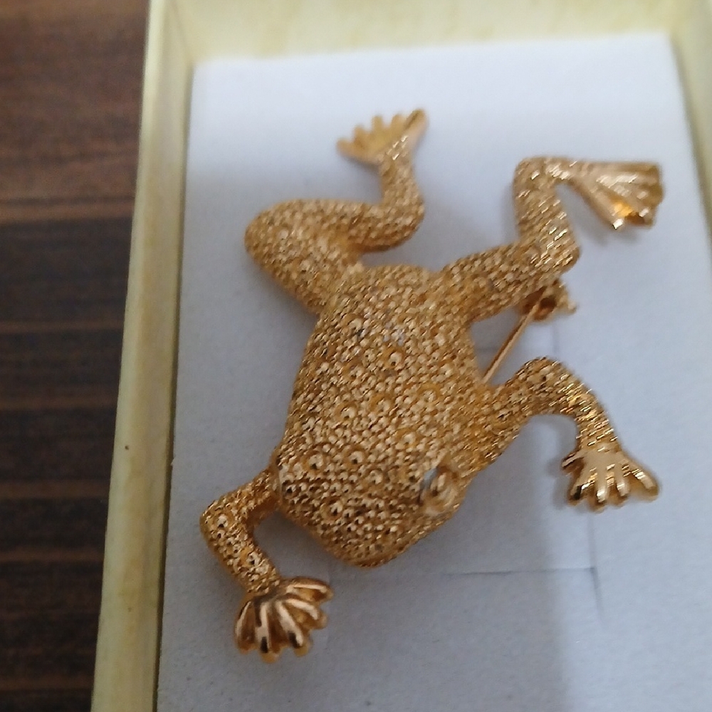 Christian Dior Gold Tone Frog Brooch Pin Signed Climbing Frog Brooch 2 Inches
